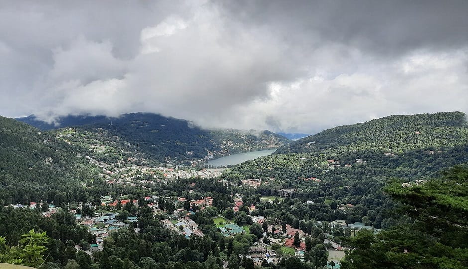 Snowfall is not expected in Nainital for the time being