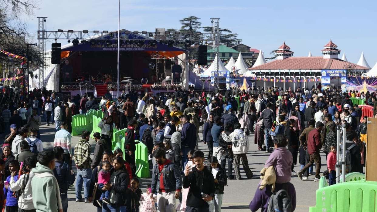 Millions of tourists arrive in Himachal for New Year celebrations 80 percent of hotels are booked