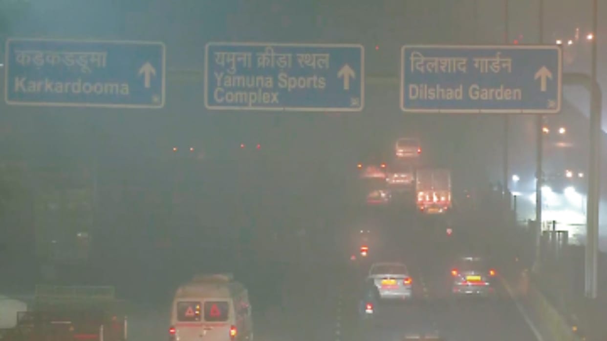 Heavy Snowfall in Hills, Dense Fog in Plains; Cold Wave Alert Issued Across North India