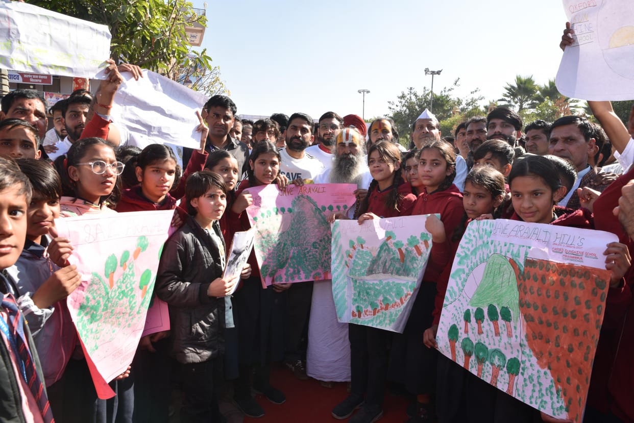 Aravalli Tensions Rise: Govt Launches Anti-Illegal Mining Drive, Congress Steps Up Protests