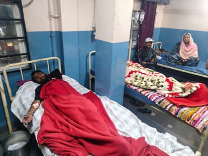 Indore: More than 150 people are insured in Indore's Bhagirathpura area, 20 people are hospitalized.