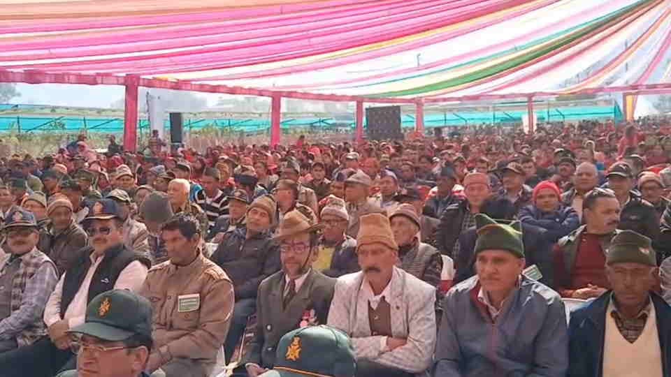 Chamoli News state-level agricultural fair has started in Gauchar; Shivraj Singh Chauhan and CM attending.