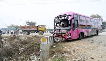 A dump truck collided with a bus carrying tourists from Kathgodam in Haldwani