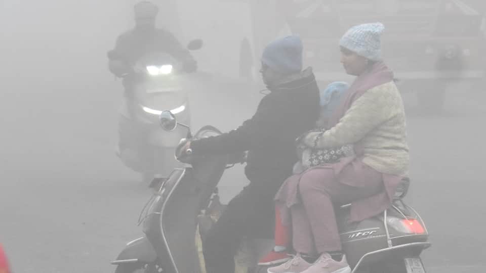 UP School Closed News: All Schools Up to Class 12 Shut Due to Cold and Fog Check Reopen Date