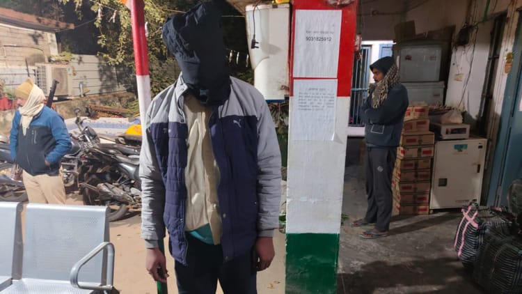 Bihar News: बेउर पुलिस ने चार घंटे में सुलझाया लूटकांड का मामला, ऑटो चालक ही निकला मास्टरमाइंड