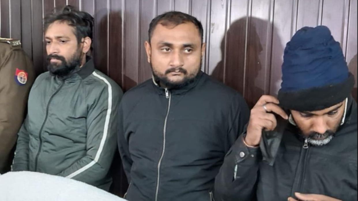 Varanasi police arrested Five criminal close to Shubham Jaiswal for making sending cough syrup to Bangladesh
