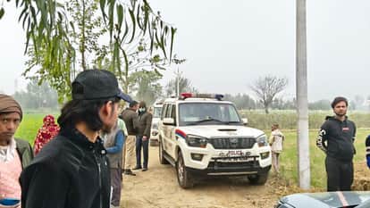 dead body of teenage girl found in a mustard field murder suspected in Budaun