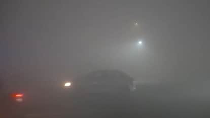 fog in Delhi-NCR air quality is very poor and visibility is low