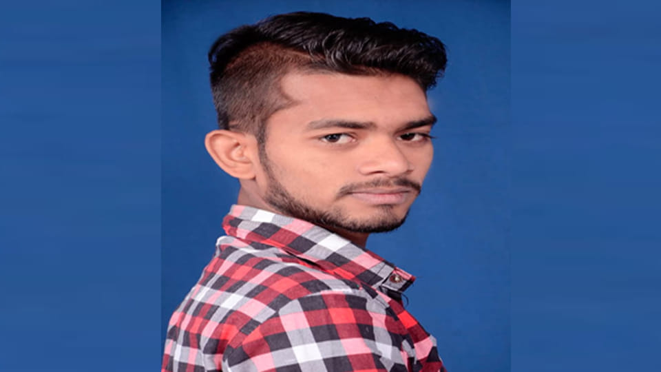 Kanpur: studio owner died when a wall collapsed on him while he was urinating