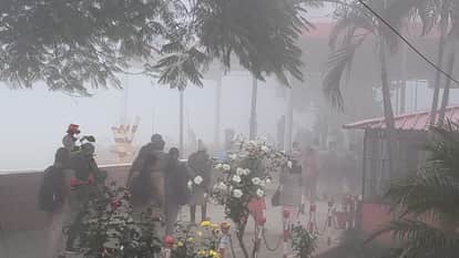 Uttarakhand Weather: Dense fog affects air travel; several flights unable to land at Dehradun airport.