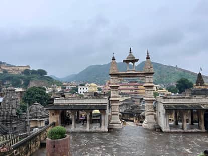 Jaipur New Year: Tourist Rush Peaks in Jaipur Ahead of New Year 2026