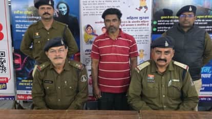 गिरफ्तार आरोपी