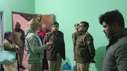 Father and daughter consumed poison father died and daughter in critical condition in varanasi