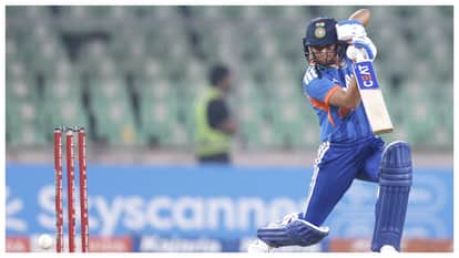 IND W vs SL W T20 Live Score: India vs Sri Lanka Women's Cricket Scorecard Results Updates in Hindi