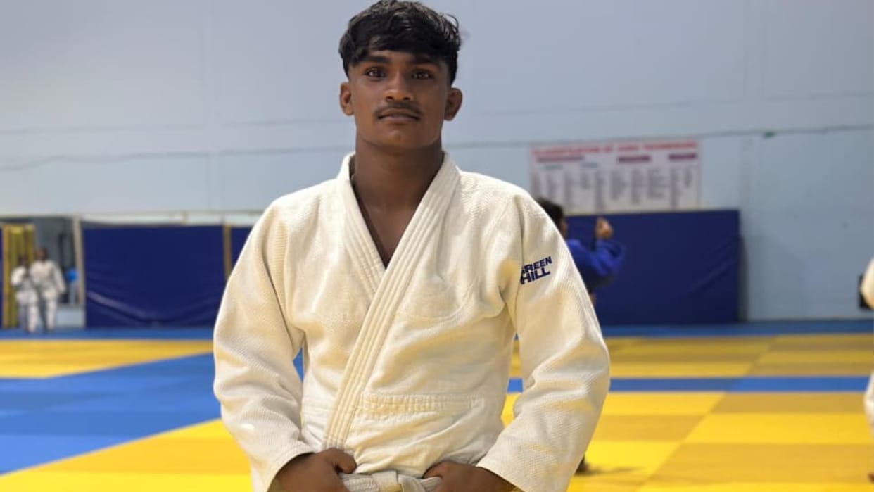 Sports news in varanasi Sani Yadav of Varanasi selected for National Judo Competition