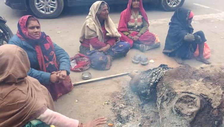 Kanpur Weather Slight relief from sun temperatures will drop at night chances of light rain on New Year Day