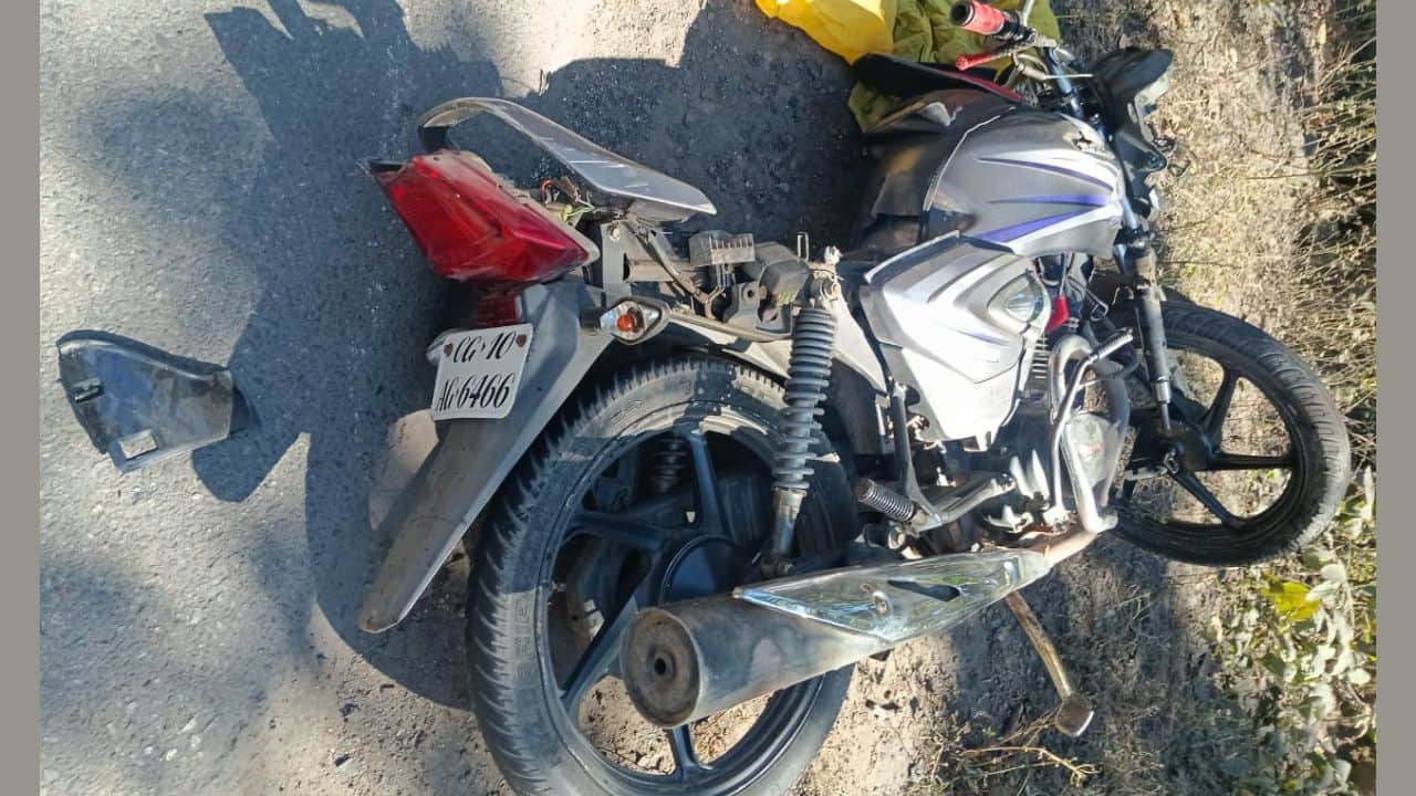 क्षतिग्रस्त बाइक