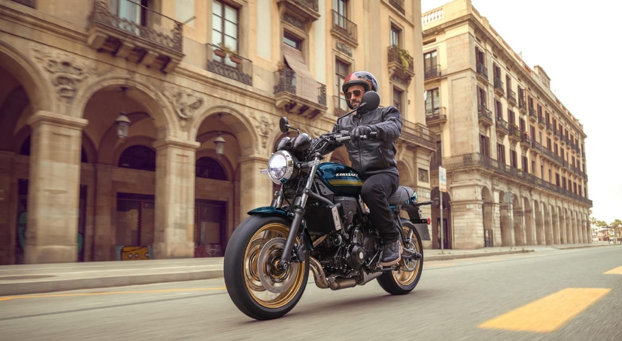 Kawasaki Z650RS Motorcycle Launched in India Know Price Features Engine Specifications