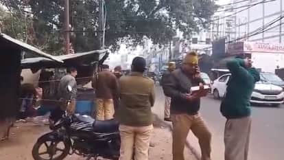 street vendor killed by bricks in Lucknow two suspects were caught on CCTV police are searching for them