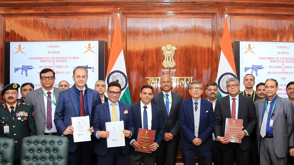 Defence ministry inks Rs 4666 cr contracts for battle carbines, torpedoes