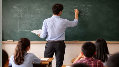 Teacher accused of molestation in Balrampur Ramanujganj