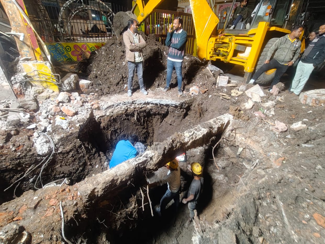 Madhya Pradesh Indore News Contaminated water supply exposed in Bhagirathpura, leakage found on Narmada line