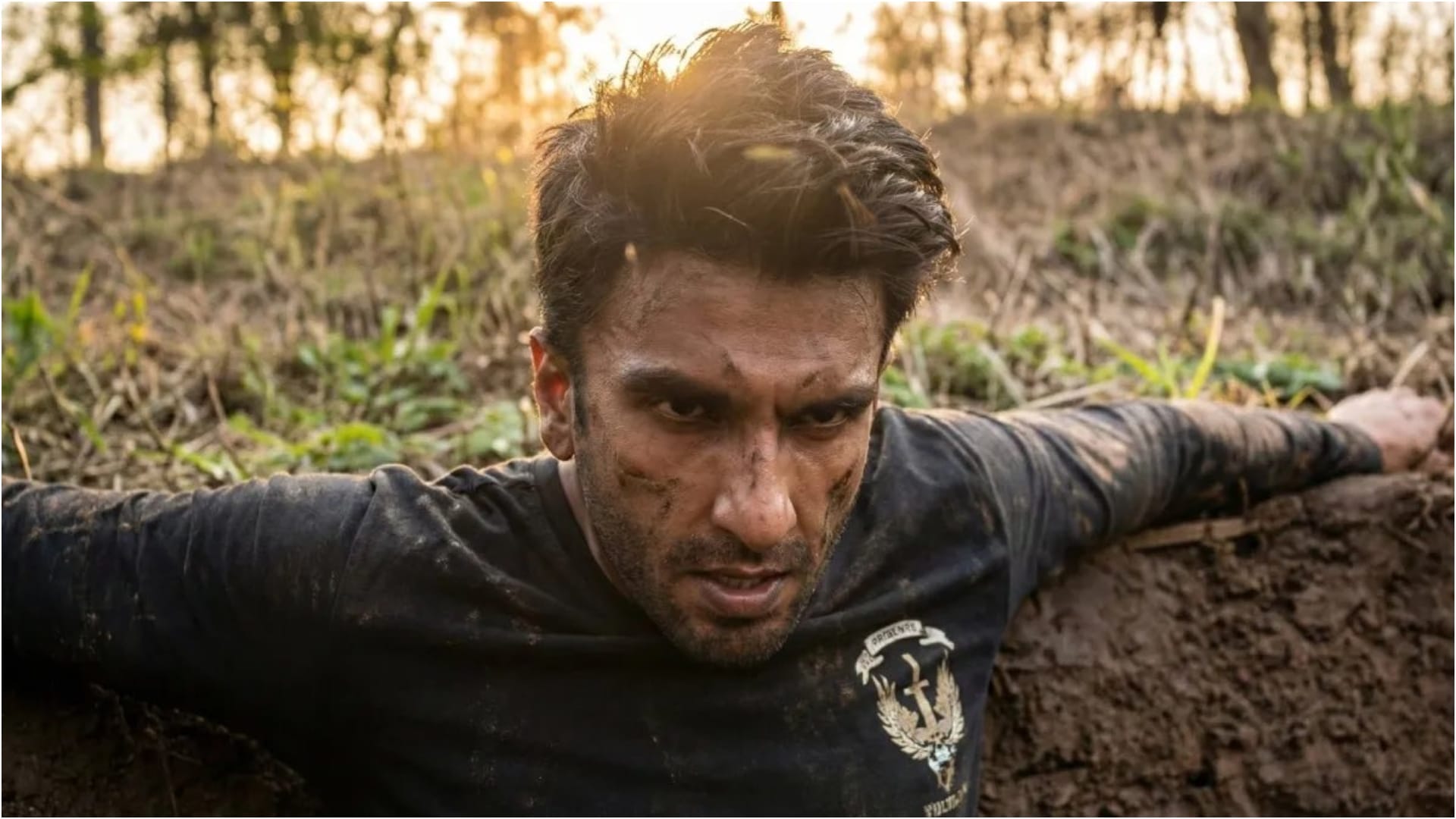 Dhurandhar Vs The Raja Saab Box Office Collection Ranveer Singh Movie Beats Prabhas Horror Comedy On Monday