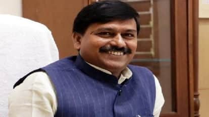 Year Ender 2025 Political Year in Madhya Pradesh Marked by Statements, Controversies and Power Struggles