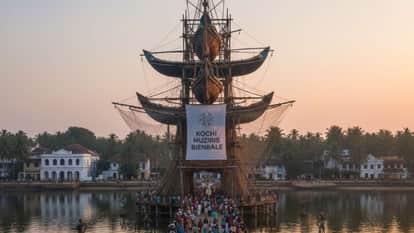 Kochi Biennale Painting Row Artist Vattakuzhi clarifies after criticism from Christian groups News In Hindi