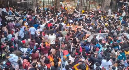 Mathura News: Huge Crowd Reached for Banke Bihari Mandir Darshan in Vrindavan New Year 2026