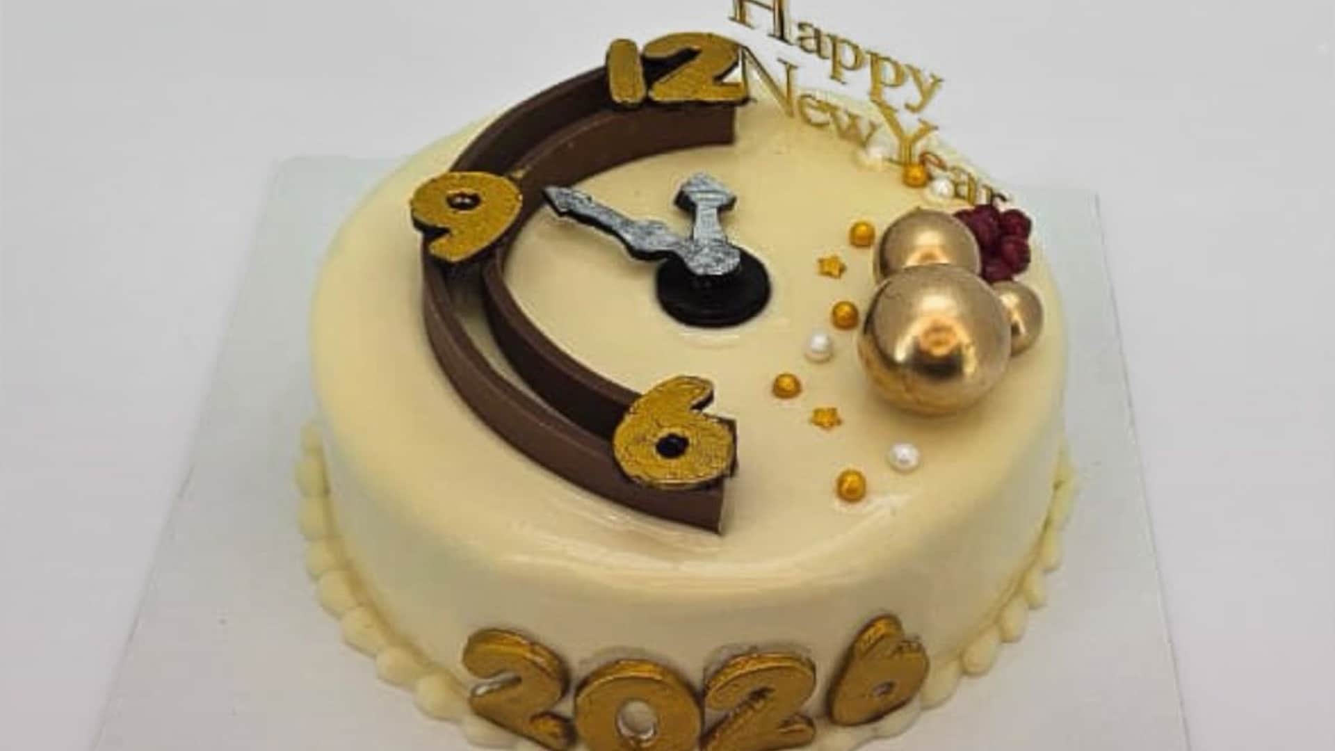 latest cake design for new year 2026 New Year Cakes Online 2026 easy to make cakes with image