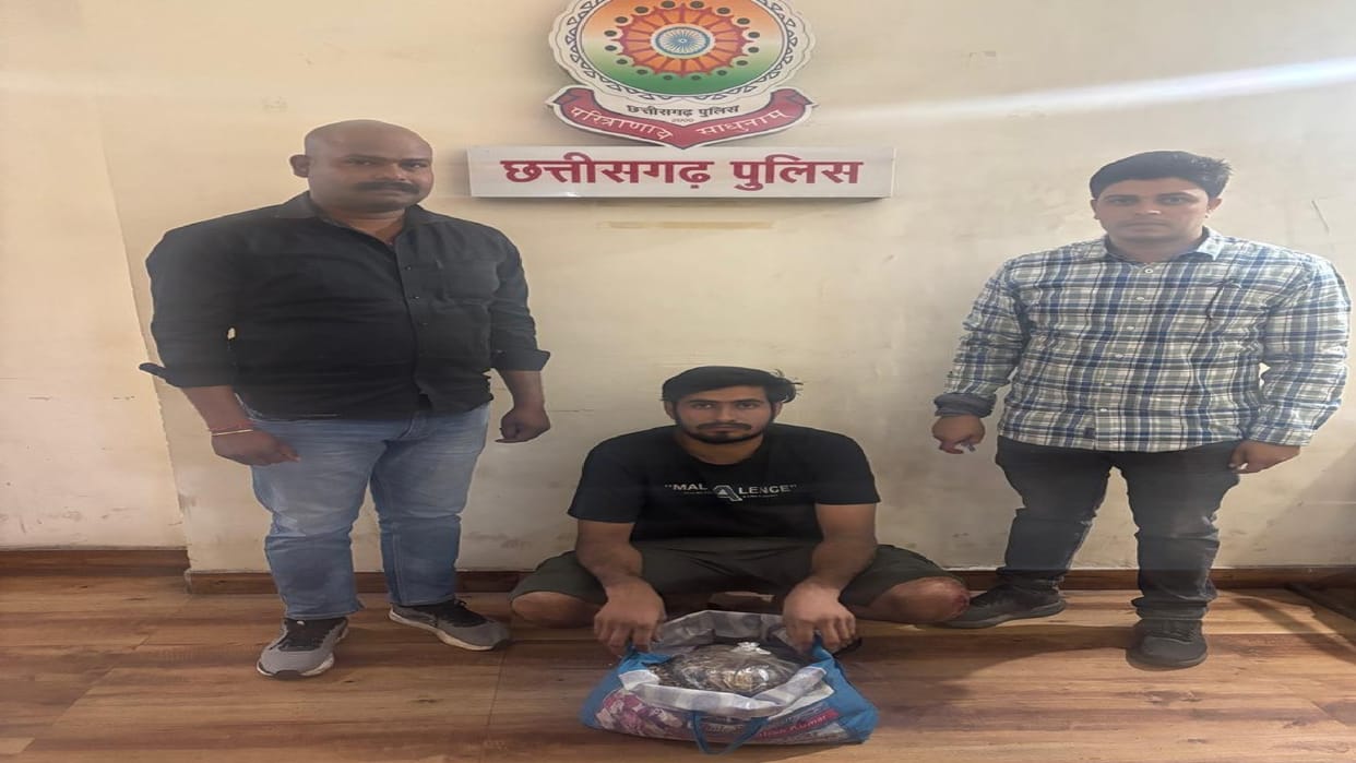 Inter-state smuggler from Rajasthan arrested in Raipur, 2.150 kg of doda recovered