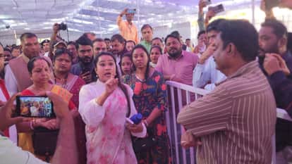 Mittal plant's public hearing sparks 'royal court'-like scenes, intensifying conflict over capacity expansion