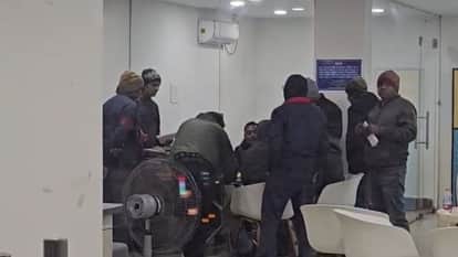 Jharkhand: Anti Corruption Bureau took major action in Koderma and sealed the showroom news jn hindi