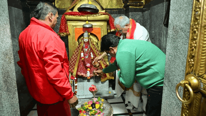 Former CM Bhupesh Baghel offered prayers to Mother Narmada in Amarkantak and sought her blessings