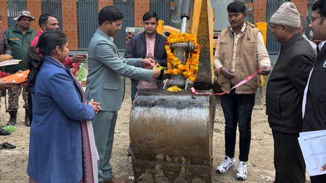 Widening work begins on the Pilibhit bypass from Barrier Two in Bareilly