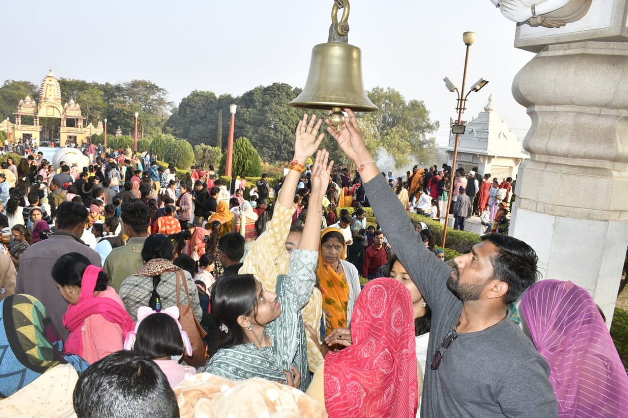 MP News: The morning of the new year in Bhopal witnessed a confluence of faith and enthusiasm, with crowds flo