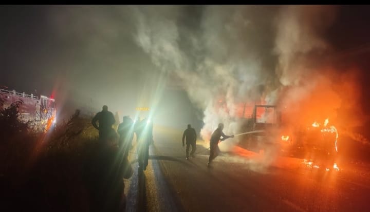Dehradun News Moving Bus Caught Fire in Doiwala While coming from Lohaghat
