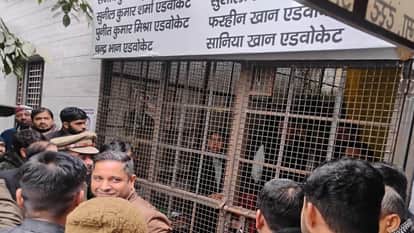 Meerut: Lawyers locked themselves inside the chamber in the court, made noose and threatened to hang