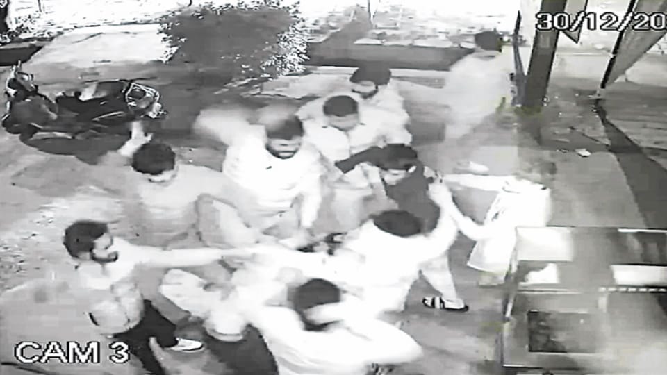 BJP Councillors Brother, Delhi Cop Accused of Vandalism at Meerut Restaurant