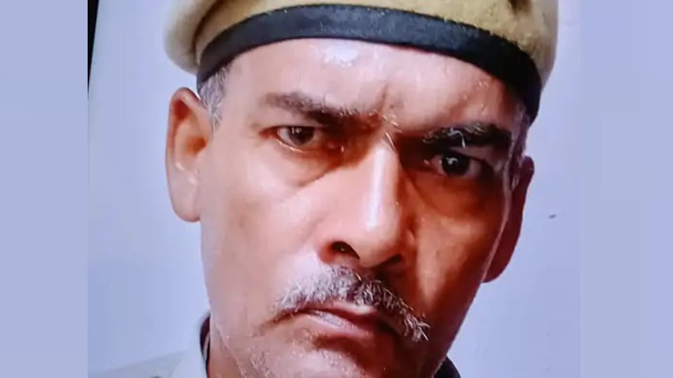 Fatehpur: PRD Jawan Dies After Falling Ill While Warming Himself by a Bonfire