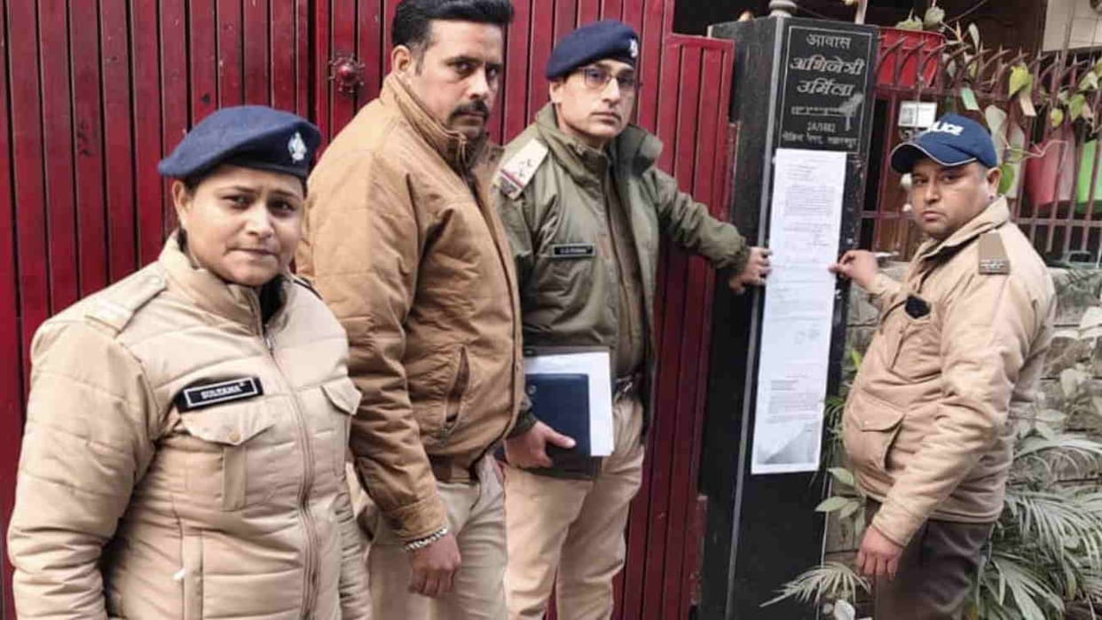 Ankita Bhandari Murder case Police once again posted notices at Urmila Sanawar house haridwar Uttarakhand News