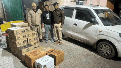 Palwal police arrested smuggler with large consignment of illegal liquor