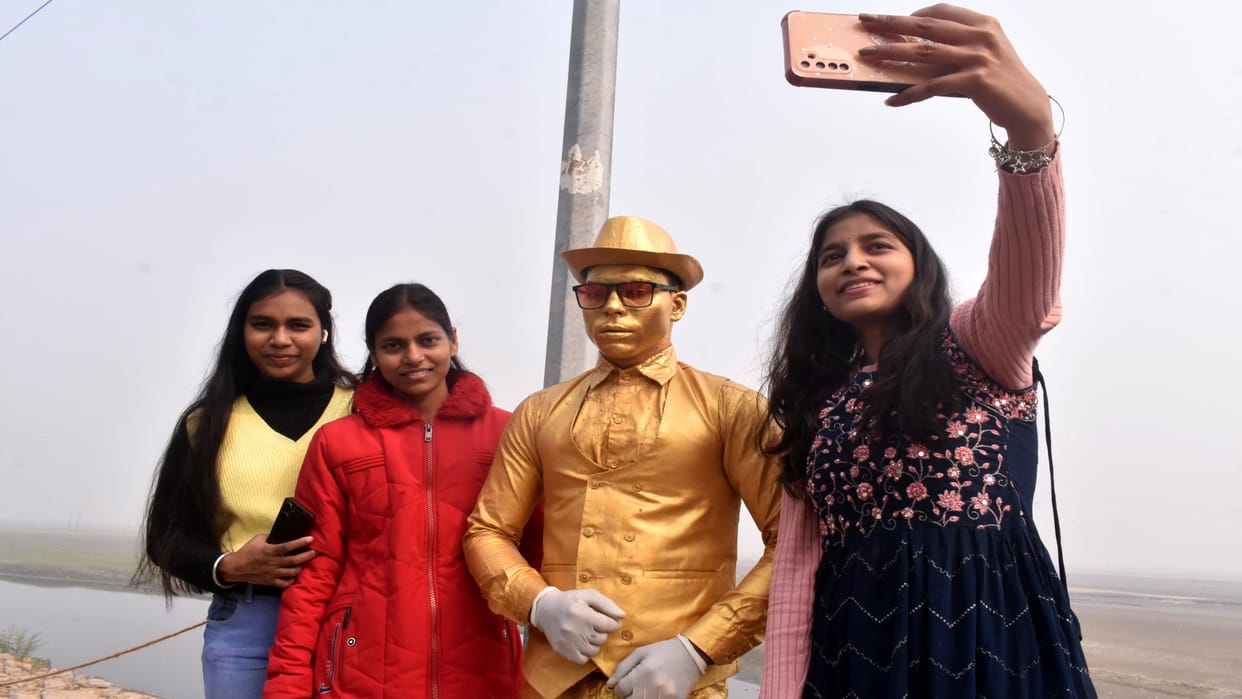 Prayagraj Magh: Golden Boy arrives at Magh Mela, reviving the tradition of living statues