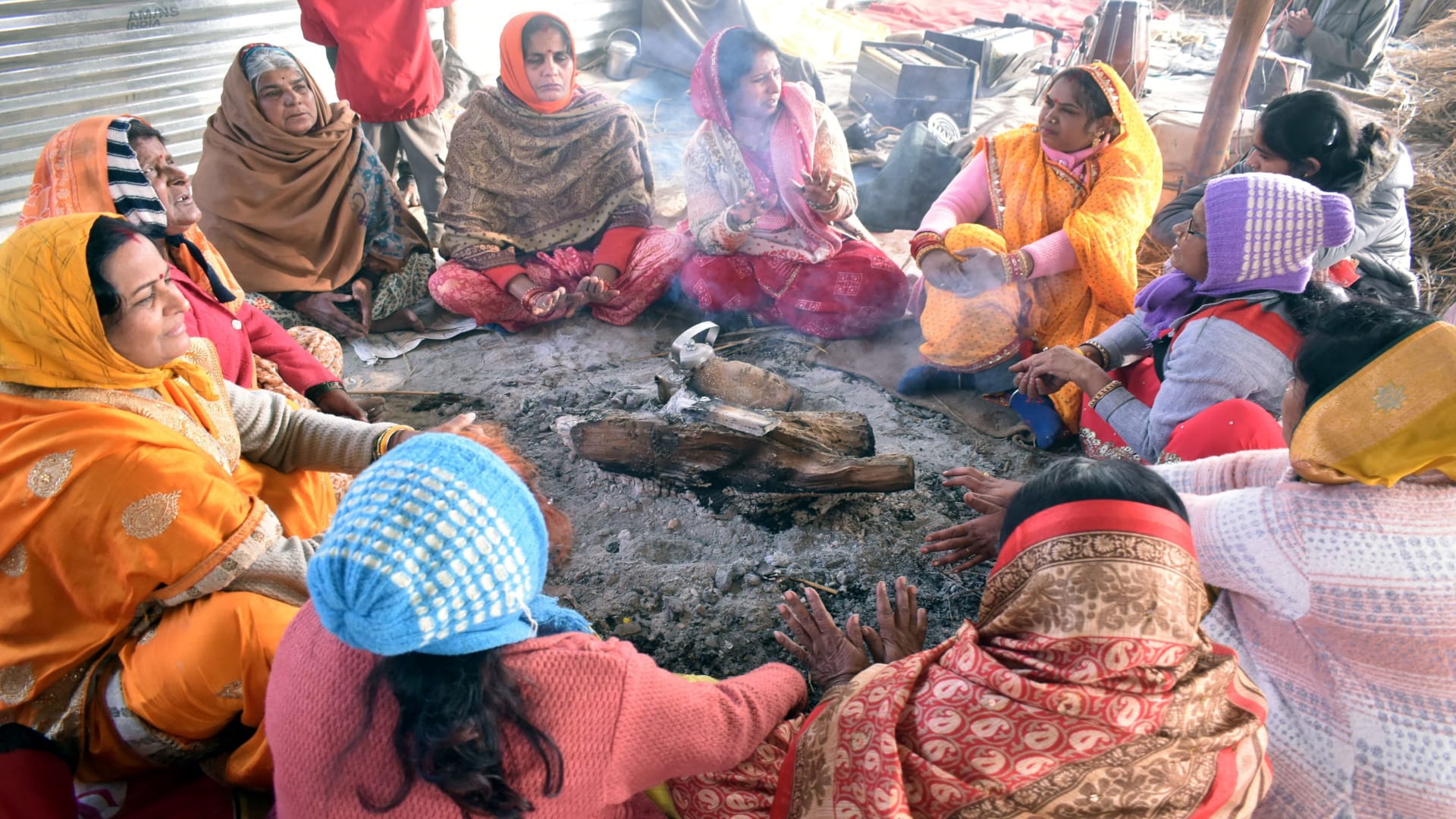 Magh Mela: Kalpvas: Maghe Masi Prayage Tu Vaas: Kalpasmo Bhavet, there is a rule to stay regularly on the bank