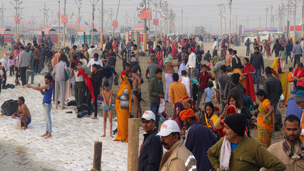 Prayagraj Magh Mela: Paush Purnima bath today, lakhs of devotees arrived