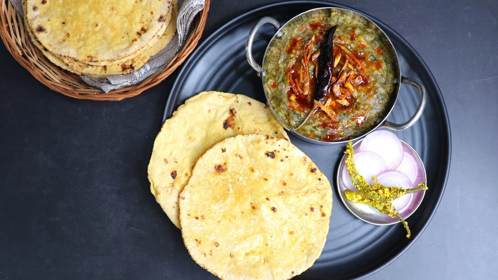 Sarso ka Sag and Makke ki Roti Step by Step Recipe in Hindi