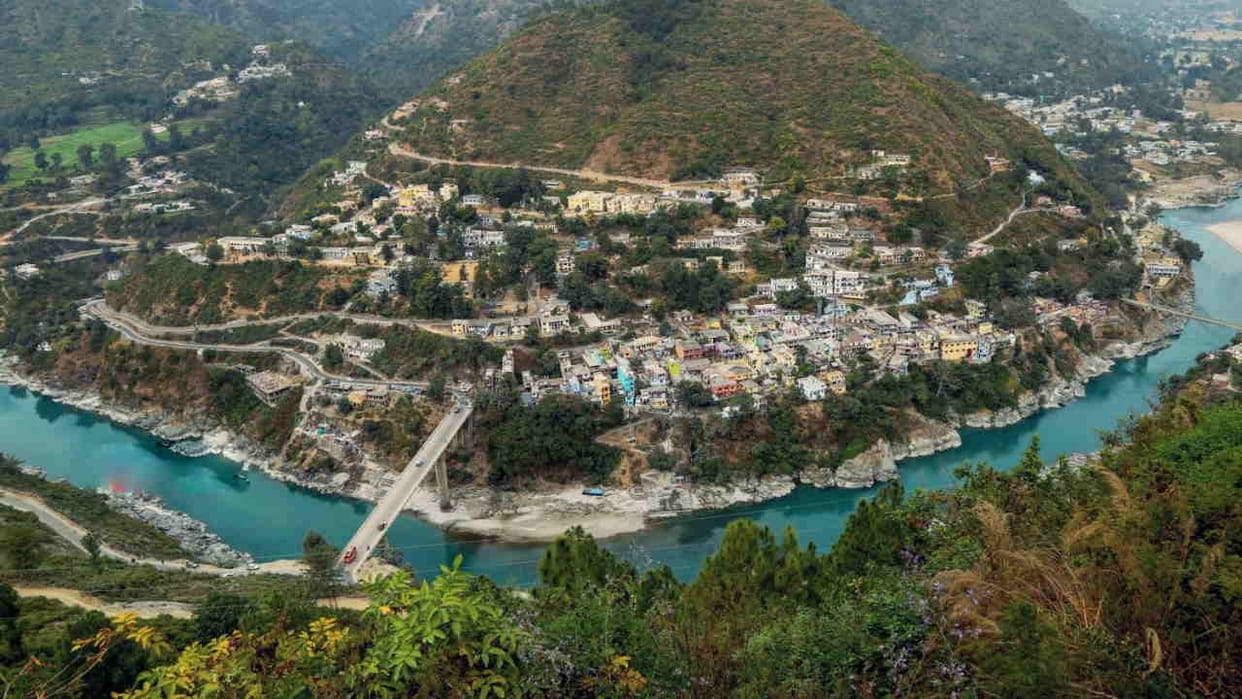 Uttarakhand Weather News Heat begins setting records as early as March second week snowfall in Badrinath