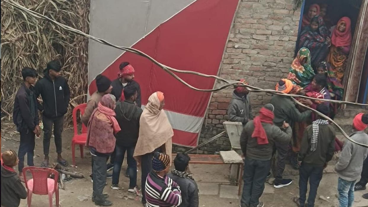 child died in Varanasi after suffocating under quilt