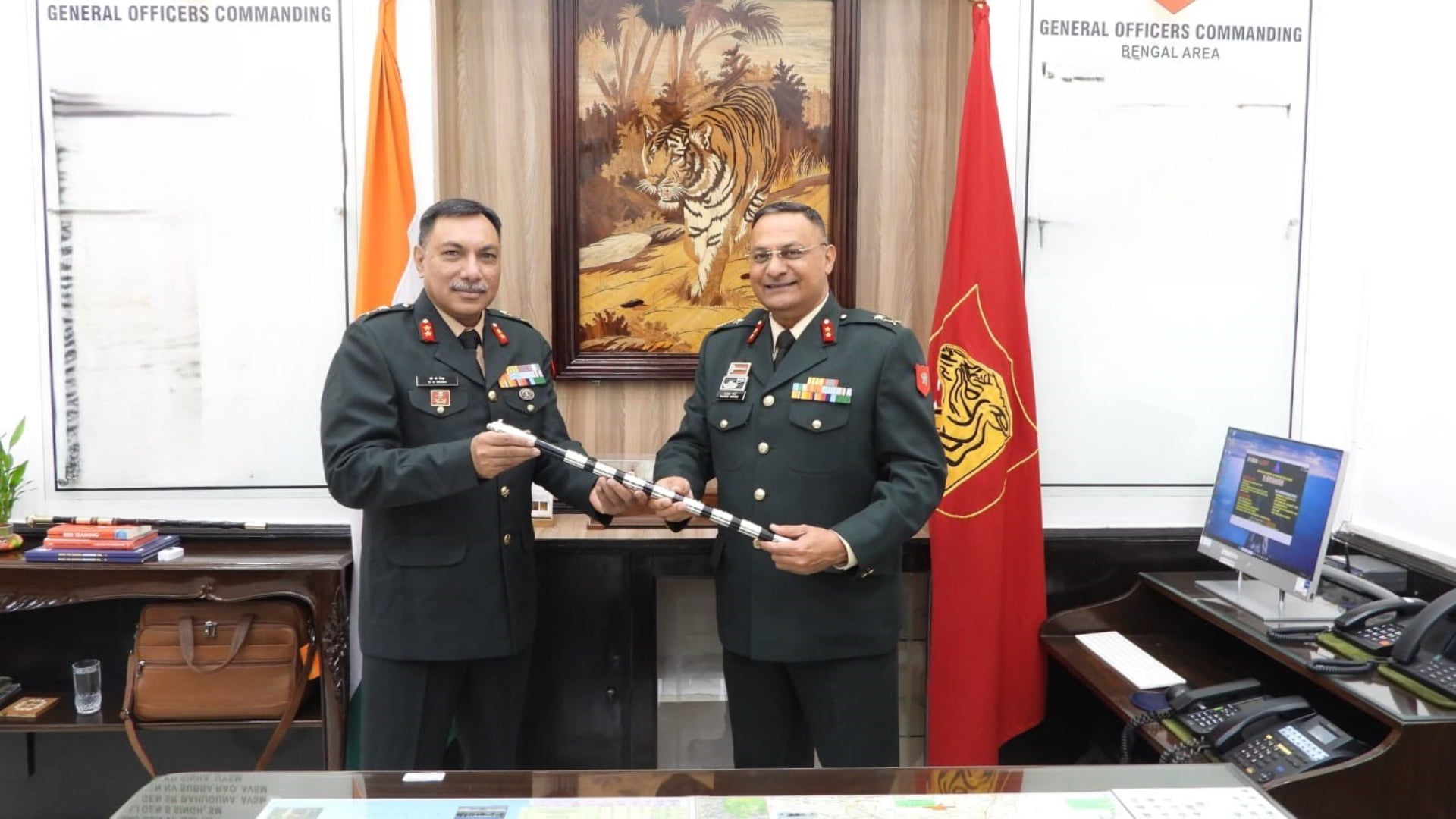 General Dk West Bengal:बंगाल सब एरिया में कमान परिवर्तन, मेजर जनरल डीके सिंह ने ...